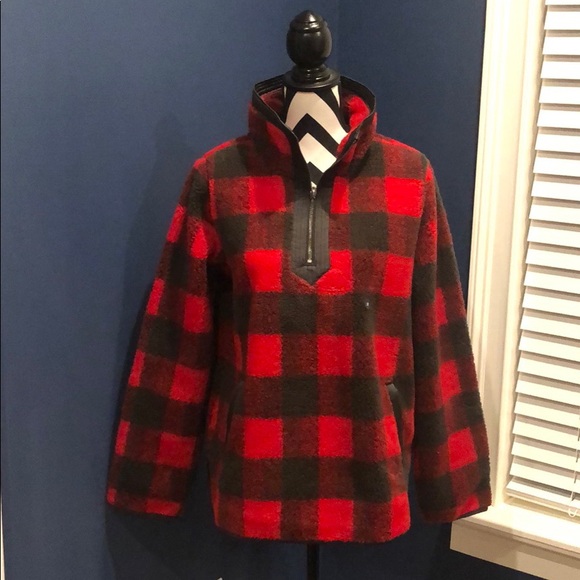 Abercrombie & Fitch Tops - Women’s Abercrombie & Fitch Sherpa